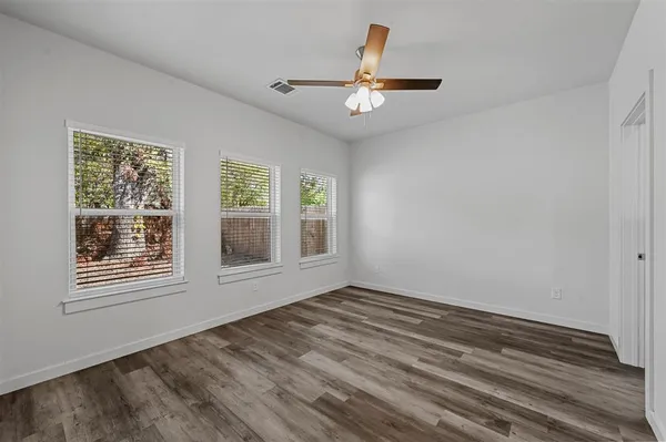 $1,575 | 517 East Heron Street, Denison, TX 75021