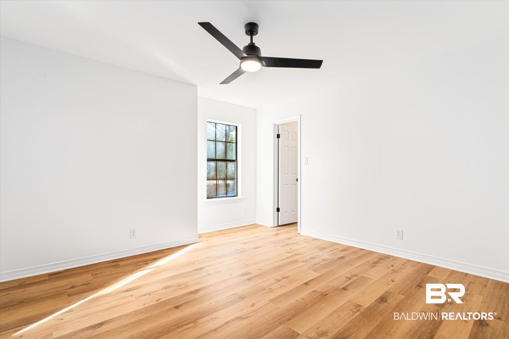 9853 Lakeview Road Bay Minette, AL 36507 - Photo 13 of 19