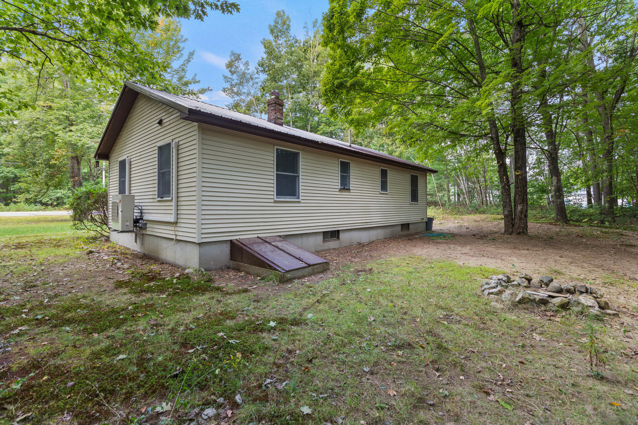 943 Richville Road Standish, ME 04084 - Photo 20 of 24 042_Zim1