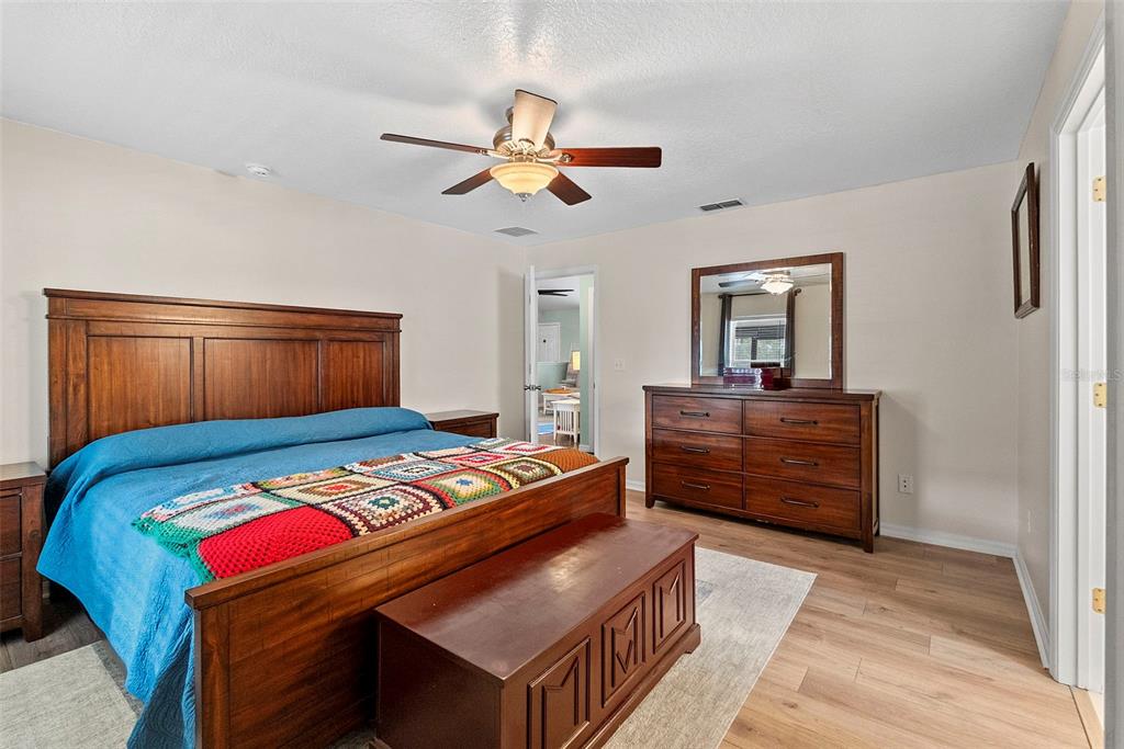 10828 Crescent Ridge Loop Clermont, FL 34711 - Photo 13 of 29 Gallery Image 13