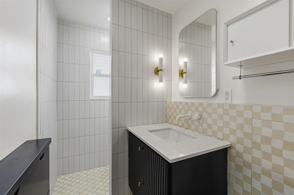 4115 Bowser Avenue, Unit 8 Dallas, TX 75219 - Photo 8 of 13