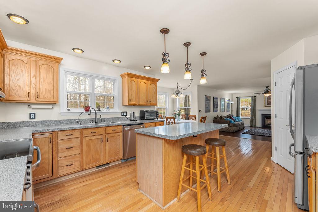 6917 River Road Fredericksburg, VA 22407 - Photo 15 of 89 Kitchen.