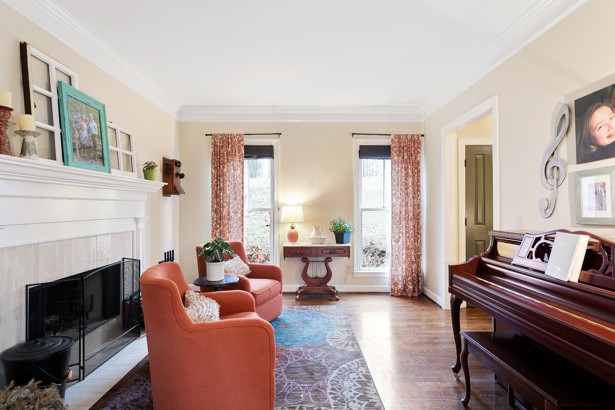 908 High Point Ridge Road Franklin, TN 37069 - Photo 15 of 69 a living room with furniture fireplace and a window