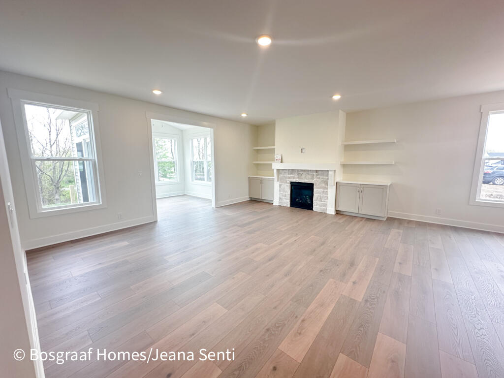 8380 Bauer Rdg Avenue Jenison, MI 49428 - Photo 6 of 28 IMG_4914