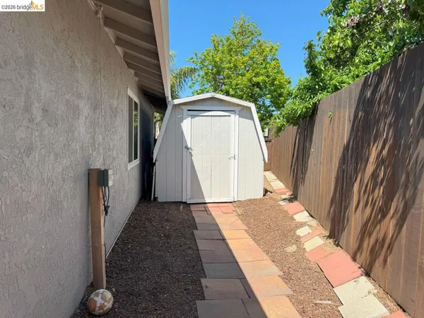 $3,200 | 1769 Teresa Lane, Oakley, CA 94561