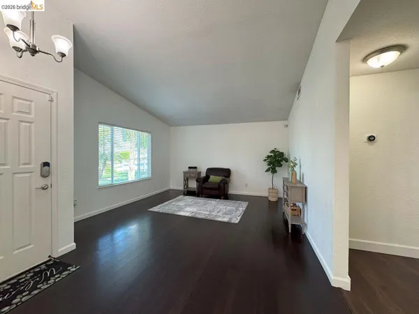 $3,200 | 1769 Teresa Lane, Oakley, CA 94561