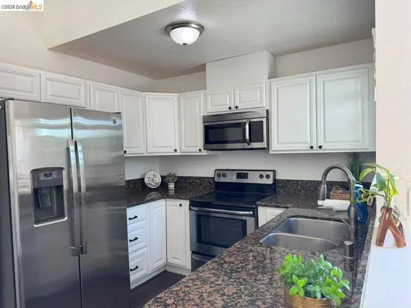 $3,200 | 1769 Teresa Lane, Oakley, CA 94561