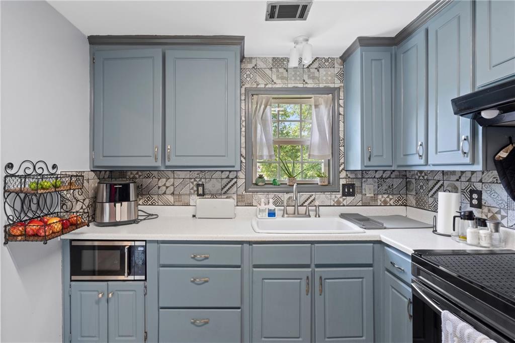 2671 Freemans Walk Path Dacula, GA 30019 - Photo 14 of 48 Gallery Image 14