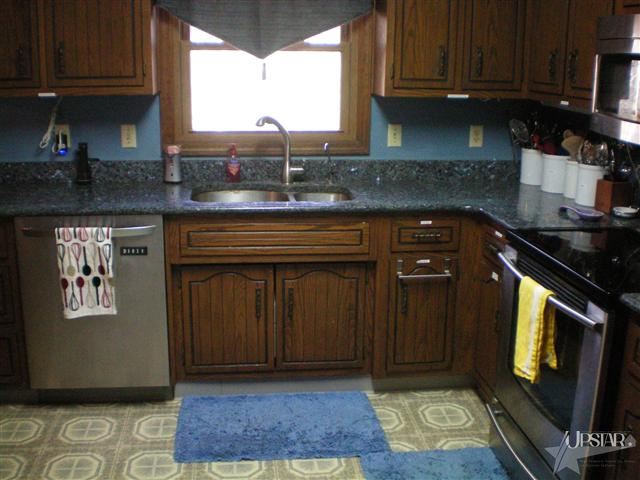 17233 Lochner Road Spencerville, IN 46788 - Photo 5 of 19