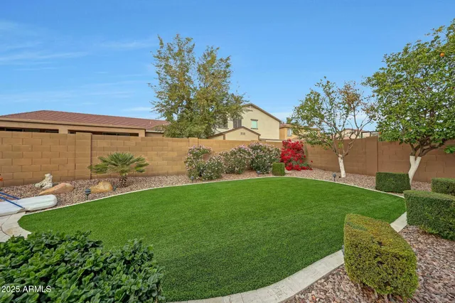 $559,900 | 17394 West Lincoln Street, Goodyear, AZ 85338