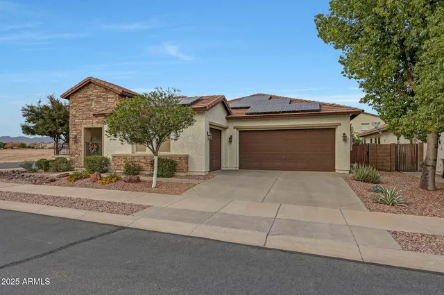 $559,900 | 17394 West Lincoln Street, Goodyear, AZ 85338