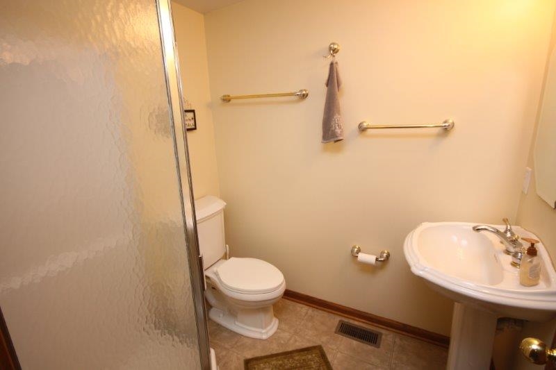 10403 Muldoon Road Fort Wayne, IN 46819 - Photo 8 of 22