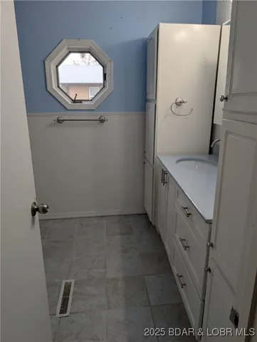 $199,900 | 164 Wilkerson Avenue, Camdenton, MO 65020