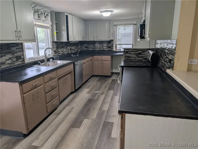 $164,995 | 164 Wilkerson Avenue, Camdenton, MO 65020