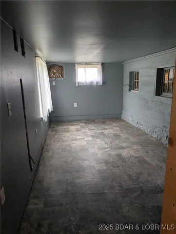 $199,900 | 164 Wilkerson Avenue, Camdenton, MO 65020