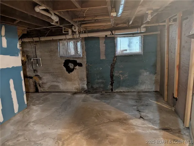 $199,900 | 164 Wilkerson Avenue, Camdenton, MO 65020