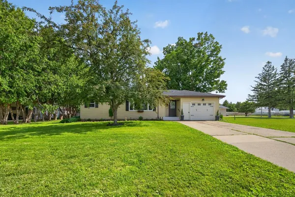 $209,900 | 416 Smith Street, Spring Valley, MN 55975