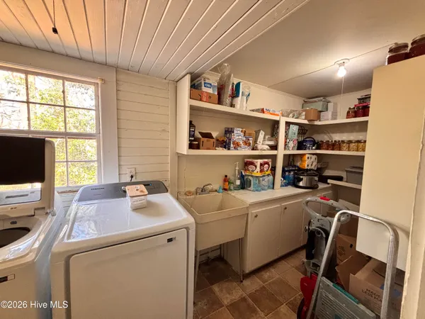 $235,433 | 900 Beaman Street, Clinton, NC 28328