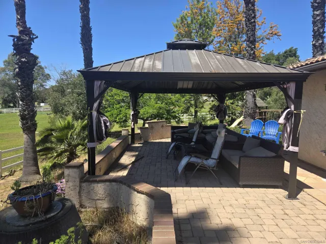 a view of outdoor space yard deck and patio