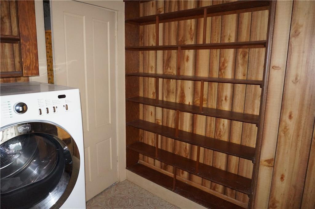962 Quaker Ridge Road Casco, ME 04015 - Photo 13 of 35 Laundry room