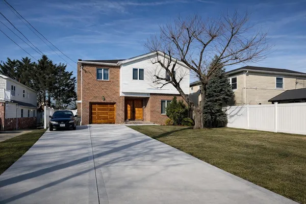 $1,250,000 | 735 Woodrow Road | Huguenot