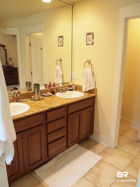 22081 Garland Loop Silverhill, AL 36576 - Photo 11 of 20 Master Bath