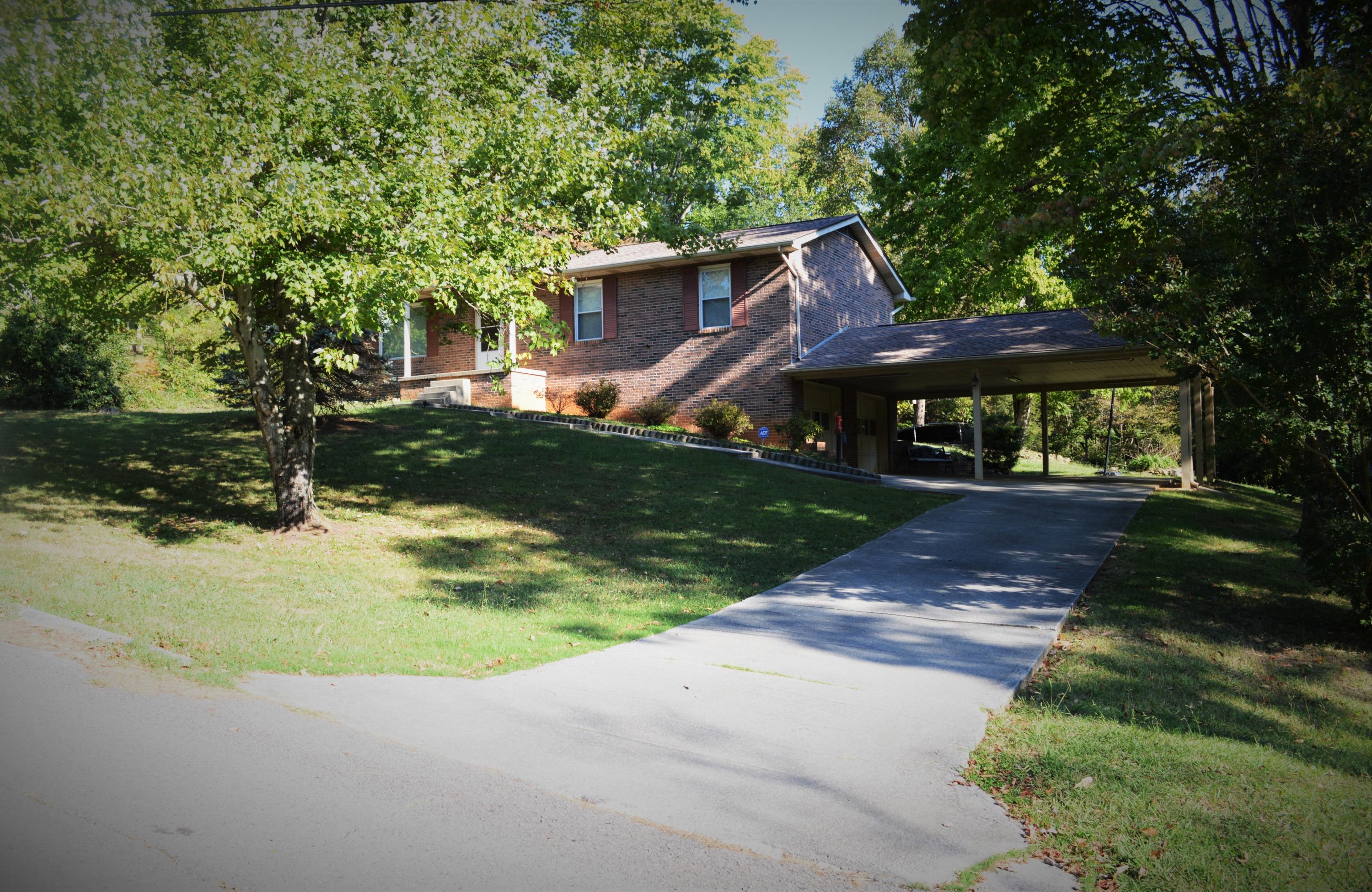 6216 Ricky Allen Road Corryton, TN 37721 - Photo 8 of 32 DSC_0158