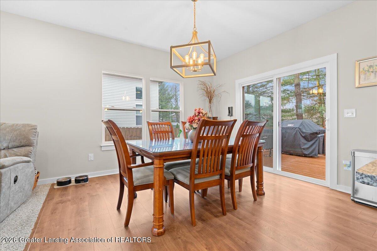 806 Starlight Way Perry, MI 48872 - Photo 16 of 43 15-Media Jett - 24