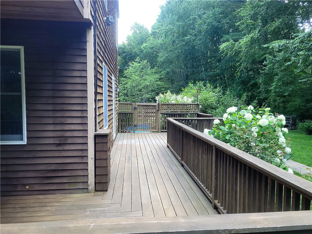 186 Lawton Foster Road North Hopkinton, RI 02832 - Photo 4 of 47 Gallery Image 4