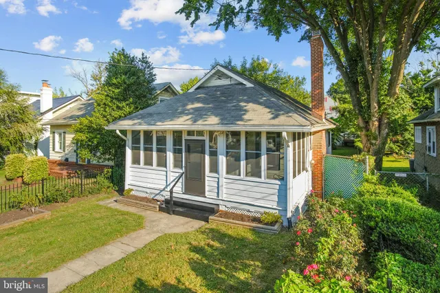 a house view with a garden space