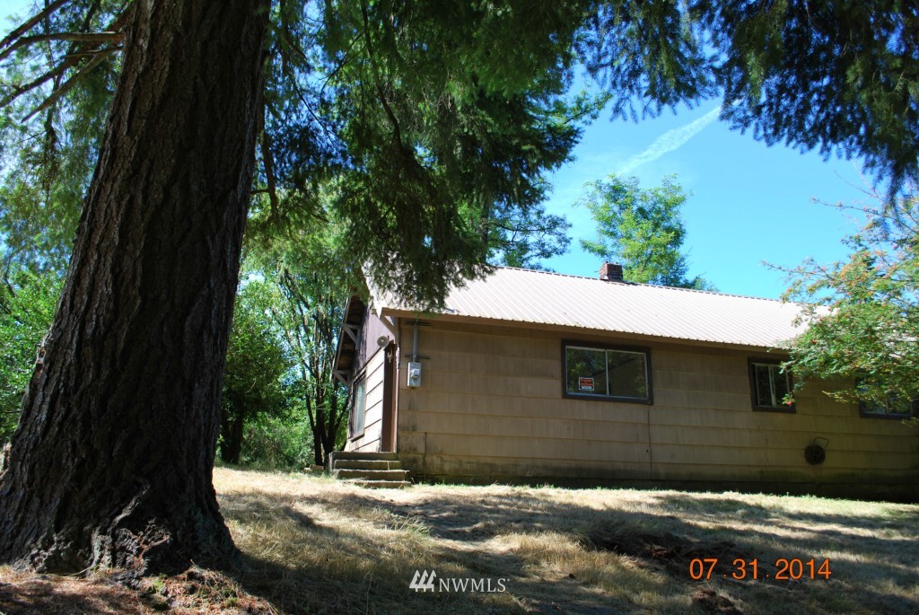 642 Jorgensen Road Onalaska, WA 98570 - Photo 3 of 13