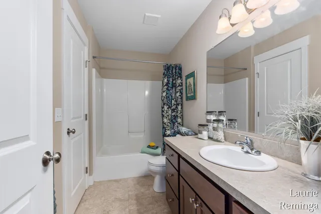 $334,900 | 5027 Wild Senna Avenue Southeast, Kentwood, MI 49512