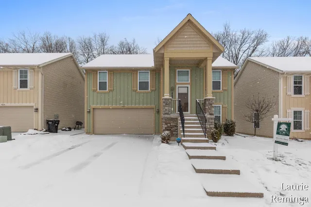 $334,900 | 5027 Wild Senna Avenue Southeast, Kentwood, MI 49512