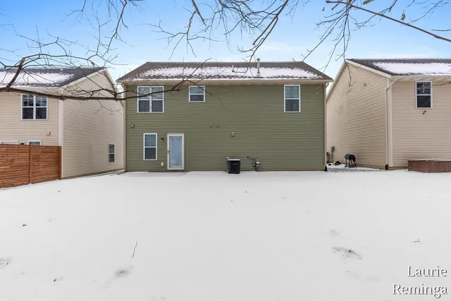 $334,900 | 5027 Wild Senna Avenue Southeast, Kentwood, MI 49512