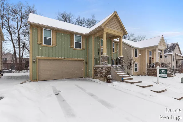 $334,900 | 5027 Wild Senna Avenue Southeast, Kentwood, MI 49512