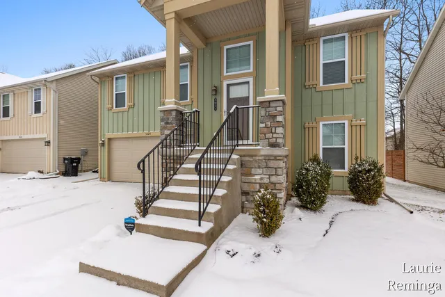 $334,900 | 5027 Wild Senna Avenue Southeast, Kentwood, MI 49512