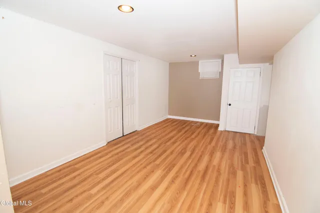 $549,000 | 8 Candlewood Drive, Malta, NY 12019