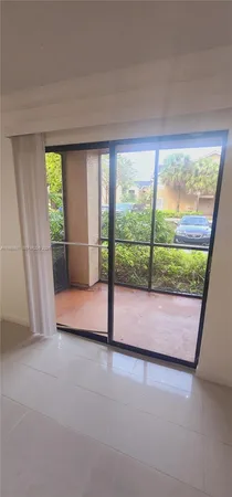 $2,000 | 15560 Southwest 106th Lane, Unit 1305, Miami, FL 33196
