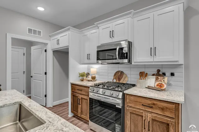 $387,000 | 2620 East 26th Street, Lawrence, KS 66046