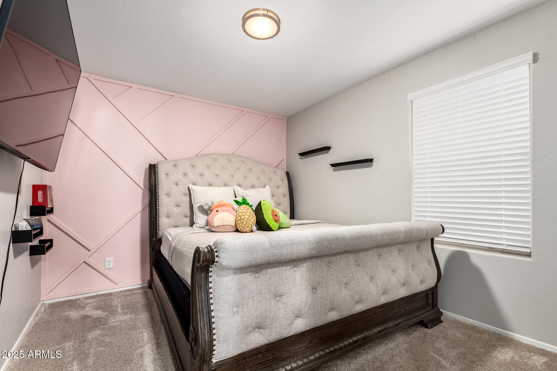 1133 South Rico Mesa, AZ 85204 - Photo 21 of 36 a living room with furniture