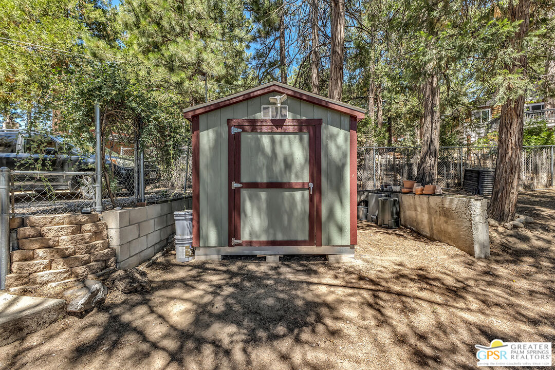 52620 Pine Cove Road Idyllwild, CA 92549 - Photo 7 of 44 Gallery Image 7