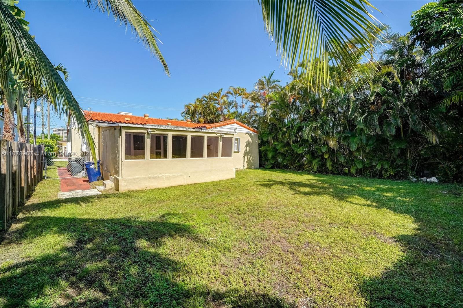 9224 Dickens Avenue Surfside, FL 33154 - Photo 23 of 23