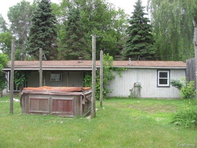 1580 Hendrie Road Metamora, MI 48455 - Photo 6 of 7 2Rear