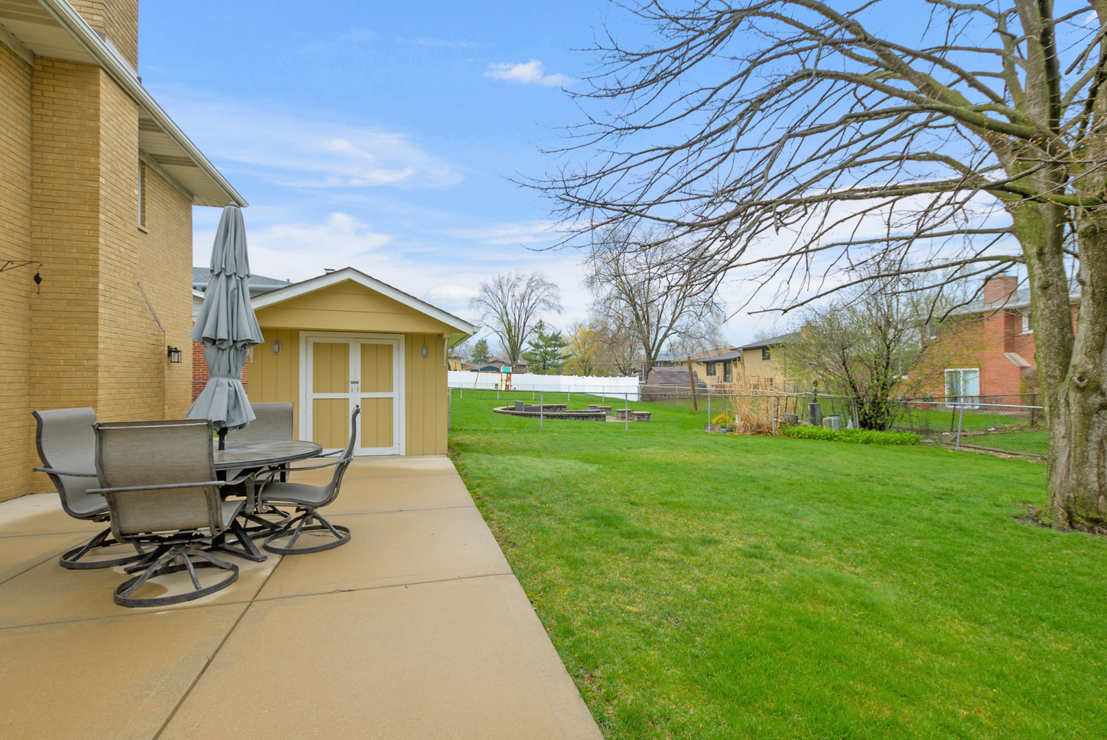 15329 Oak Road Oak Forest, IL 60452 - Photo 25 of 26