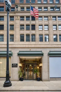 $2,195 | 208 West Washington Street, Unit 1002, Chicago, IL 60606