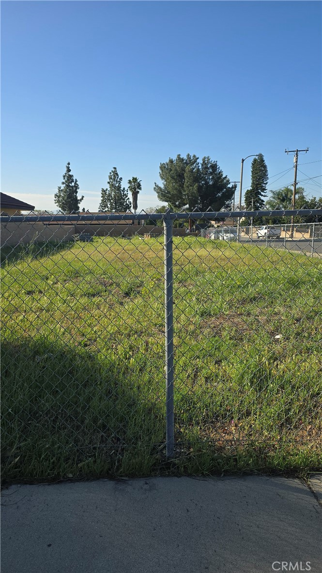 8169 East 9th Street Rancho Cucamonga, CA 91730 - Photo 3 of 4