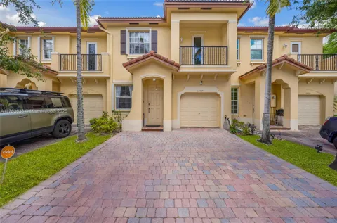 $520,000 | 12995 Southwest 133rd Terrace, Miami, FL 33186
