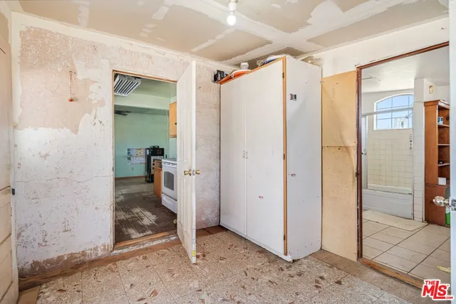 $199,000 | 45611 250th Street East, Lancaster, CA 93535