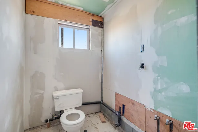 $199,000 | 45611 250th Street East, Lancaster, CA 93535