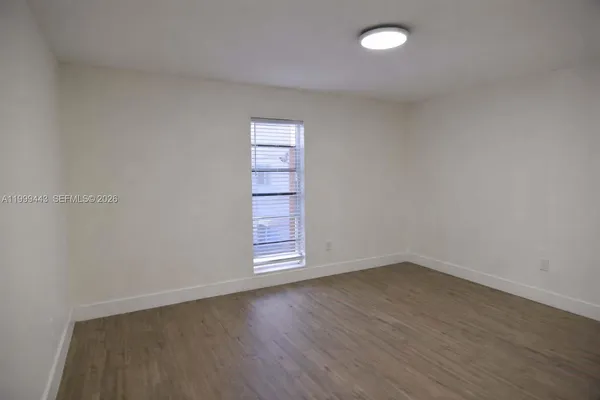 $2,500 | 6780 West 2nd Court, Unit 212, Hialeah, FL 33012